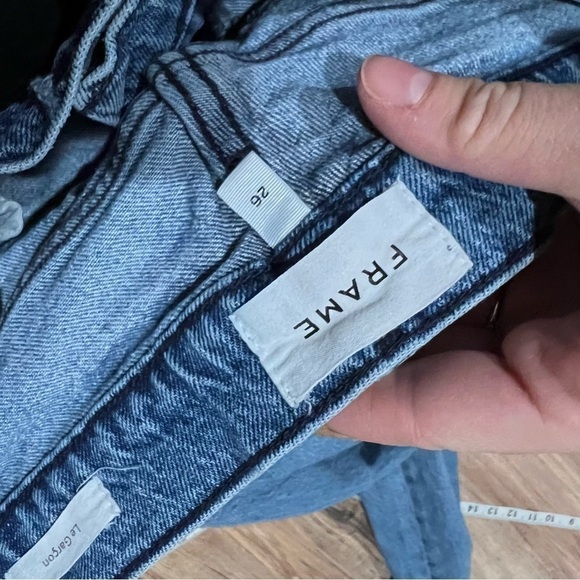 FRAME Le Garcon Jeans in Beldon Rips - Picture 14 of 14